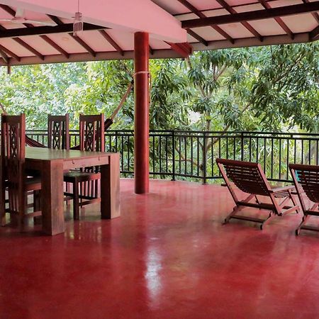 Julia Safari Inn Tissamaharama Dış mekan fotoğraf